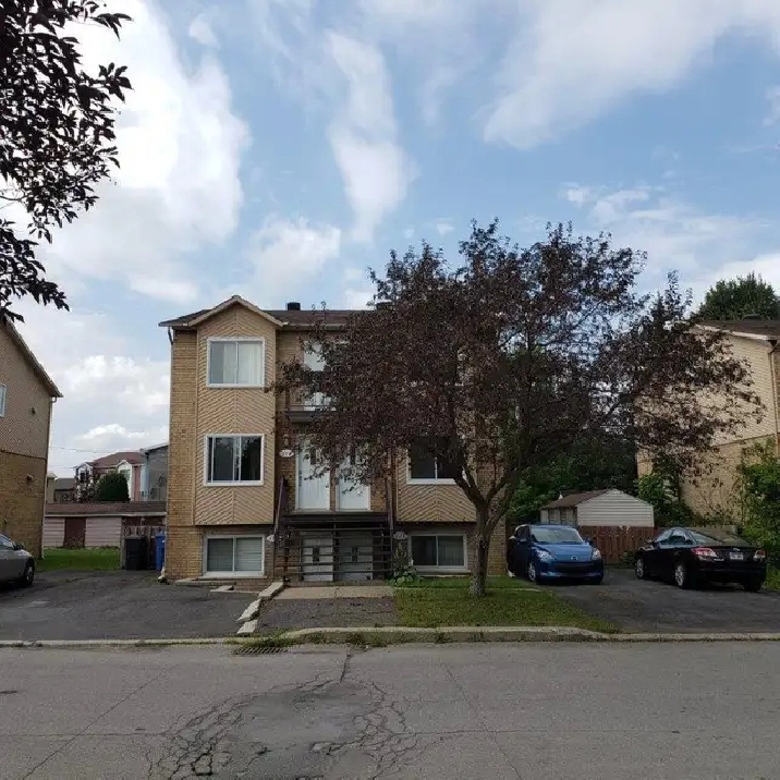 3 et demi à louer - Longueuil