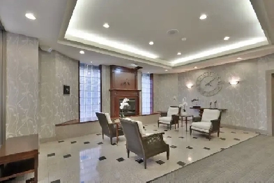 Nice Large Condo 2bdrm den, Sept 1 all incl Burnhamthorpe-Hwy 10