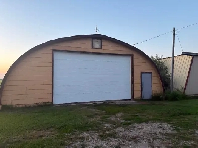 40sqft by 64sqft 2560sqft Heated Quonset For Rent