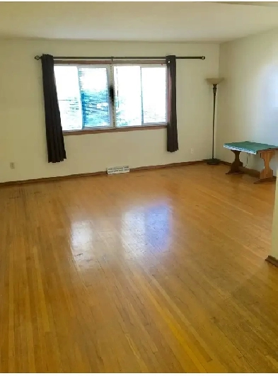 Room for rent  Suitable for couples