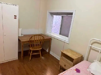 rooms for rent near York University
