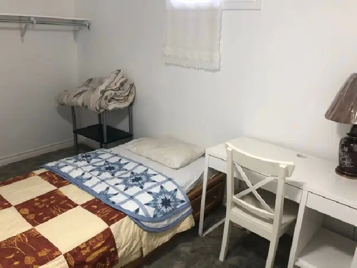 Basement room - $675 - St.Catharines