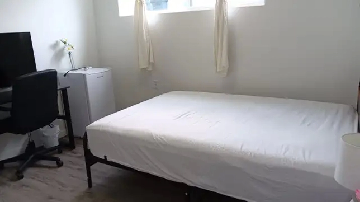 $760/ MONTH: PRIVATE ROOM FOR RENT – ALL UTILITIES INCLUDED
