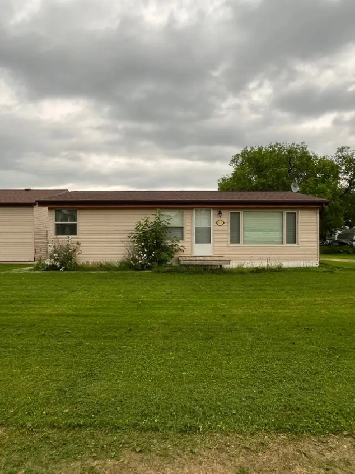 House for Sale in Canwood