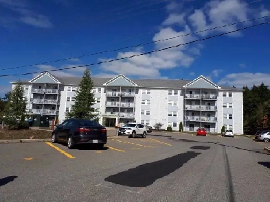 Available Spacious 2 Bedroom August 15