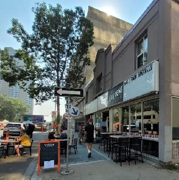 Restaurant / Bar for Sale Downtown Edmonton $275,000. Asset Sale