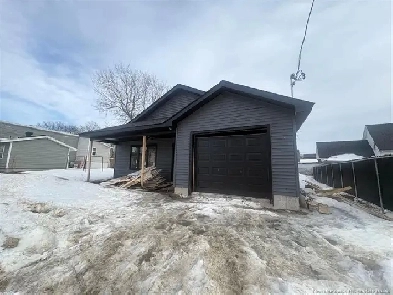 BRAND NEW HOUSE FOR SALE!!