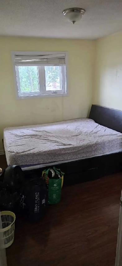 Furnished Room with private washroom in Brampton