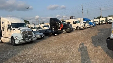 Truck Parking Available 410 Courtneypark