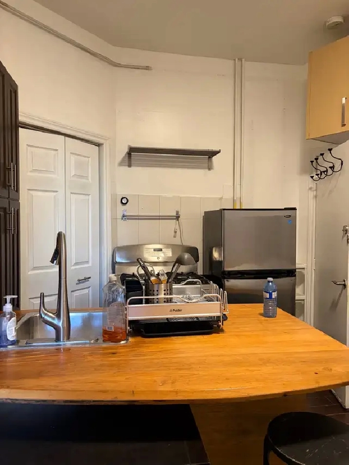 Downtown Toronto, $1,050 per month, available September 1.