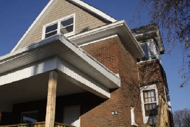 Bright One-Bedroom Apartment – Oshawa (3rd Floor)