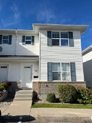 Early September, Bright/Spacious, Townhouse Lakewood Area