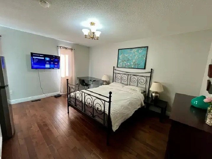 Master bedroom furnished for rent, Utils, internet, cable  $1150