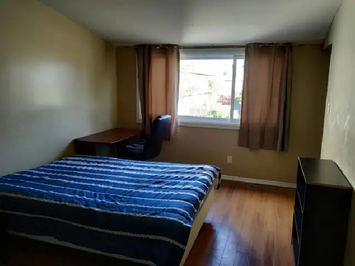 Master bedroom w/ private washroom - all utilities included