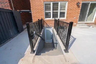 1 bed den, 1 bath basement unit at NW Brampton for rent $1850/M