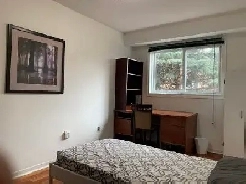 Furnished Private Room   Utilities & WiFi in Center Mississauga