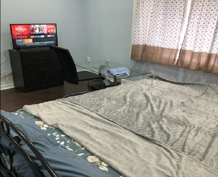 Furnished Room for Rent in Pickering (Daily/Weekly Payment)