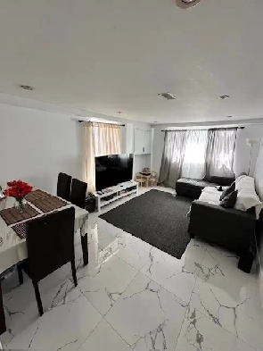 ONE BEDROOM APARTMENT FOR RENT