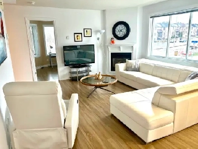 4 ½ CHOMEDEY LAVAL – Furnished Condo Hotel for Rent (Short or