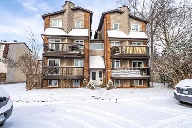 2513 Cléroux Crescent, Unit F: 3 Bedroom Apartment (Blackburn)