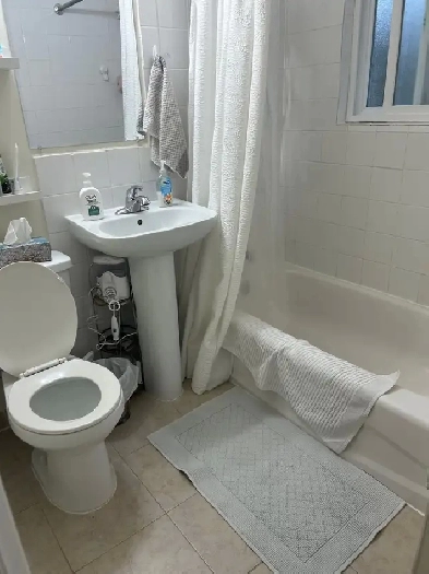 Fully Furnished Private Room for rent in Marpole area