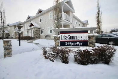 2BR-2Bath townhouse at Beautiful Lake Summerside Edmonton