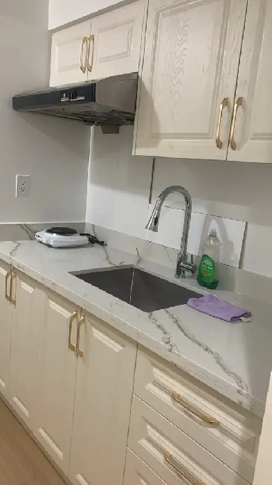 Basement private rooms for rent