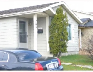 Erinwoods 2 bedroom legal suite sep laundry $1390/m include UT