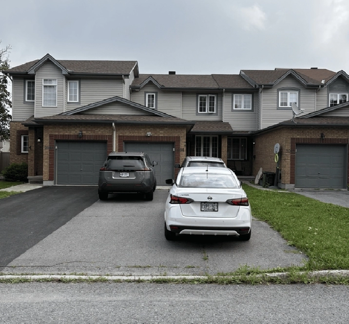 House for Rent in Orleans, ON