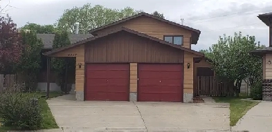 Spacious 4 Bed, 3 Bath Bi-Level – Quiet Cul-de-Sac – $2,750 (Uti