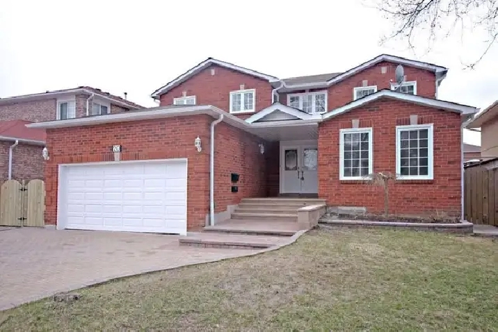 Beautiful Furnished Basement Room for Rent – UTSC Area