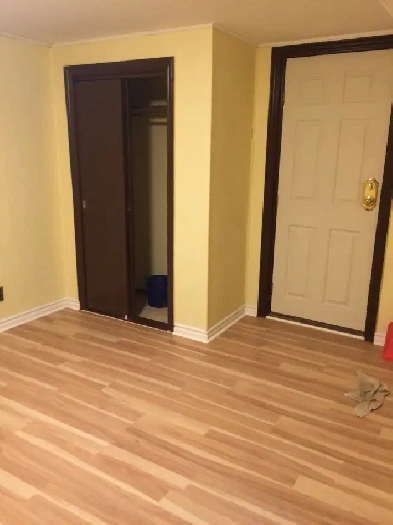North York Basement Apartment at Yonge & Steeles.