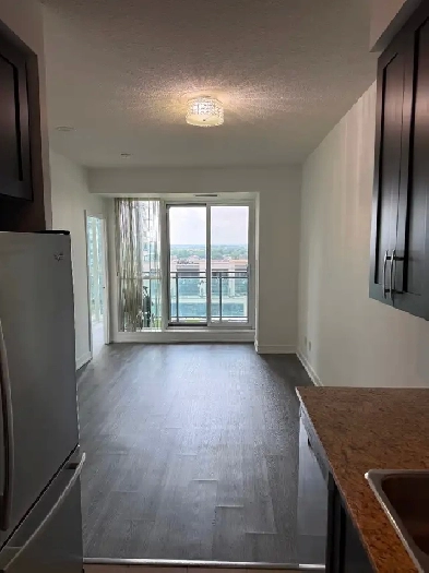 1 Bedroom Condo at Square one for rent
