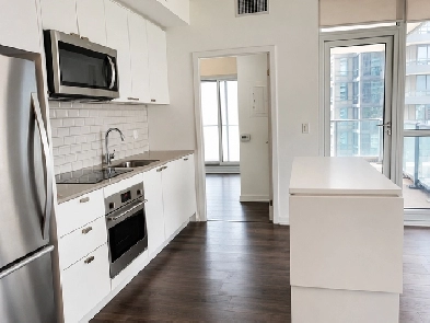 Sheppard DonMills 2 Bed 2 Bath 1 Parking 1 Locker Condo for Rent