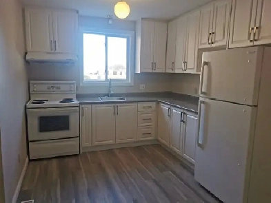 2 1 bedrooms, 1.5 bathrooms townhouse for rent