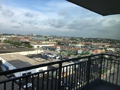 Treviso III Luxury 1-Bedroom 1 Bathroom Condo for Rent – Startin