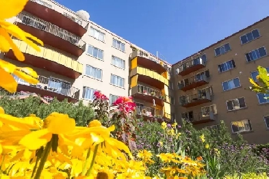 3 1/2 - 4 1/2 SILLERY PLAZA - PROMENADE CHAMPLAIN