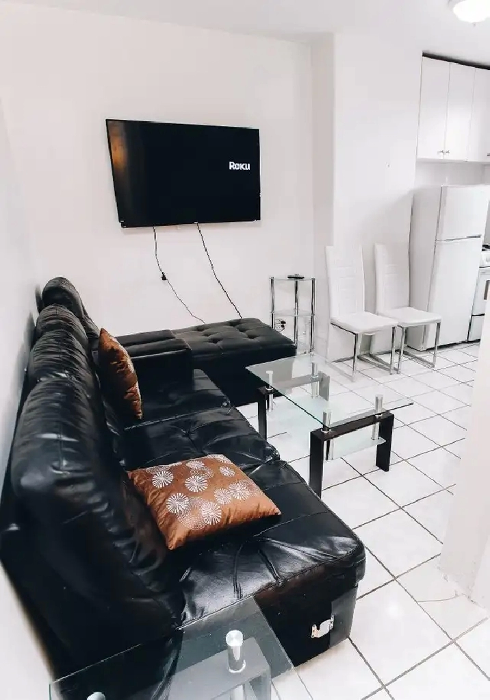 FULLY FURNISHED 2BHK IMMEDIATE MOVE IN