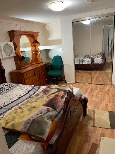 Private room fully furnished (GIRL ONLY) Malton Mississauga