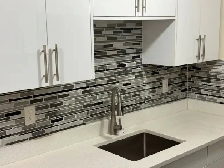 1 bedroom one bath fully renovated Westmount area