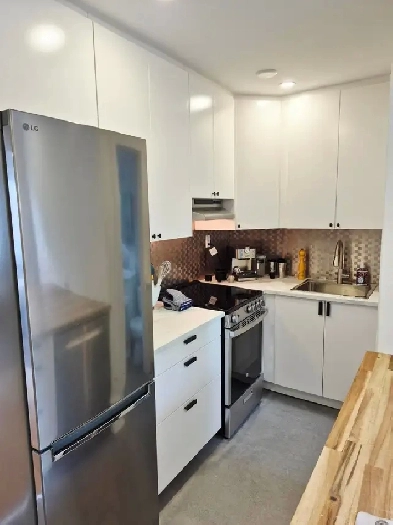 3 1/2 100 % meublé à louer – Ahuntsic / rue Fleury – A/C central