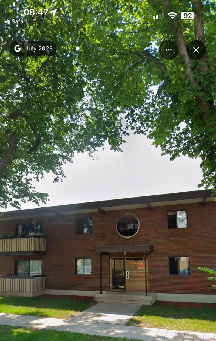 2 BEDROOMS APT IN KING EDWARD