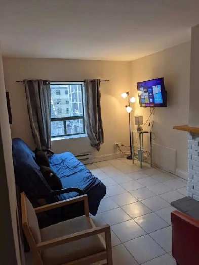 FULLY FURNISHED ONE BEDROOM UNIT