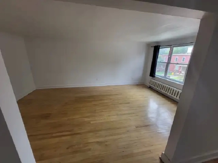 3 Bedroom apartment in Sandy Hill / uOttawa