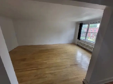 3 Bedroom apartment in Sandy Hill / uOttawa
