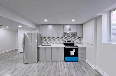 2 BEDROOMS /2 PARKING LEGAL BASEMENT Avilable FROM SEPTEMBER
