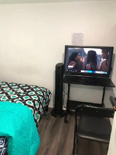 Furnished Room for Rent in Scarborough (Daily/Weekly Payment)