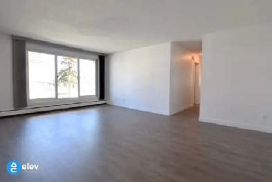 Large 2 BDRM in Old Strathcona! Excellent Location!!