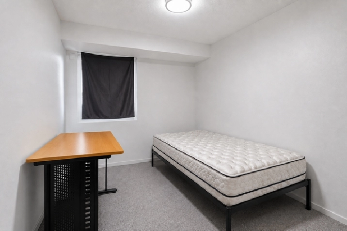 Private Room for Rent in St. Albert, Student Preferred
