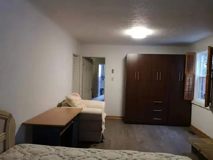 1 Bed Apt for Hwy 404/401(Sheppard/Pharmacy/Finch) Aug